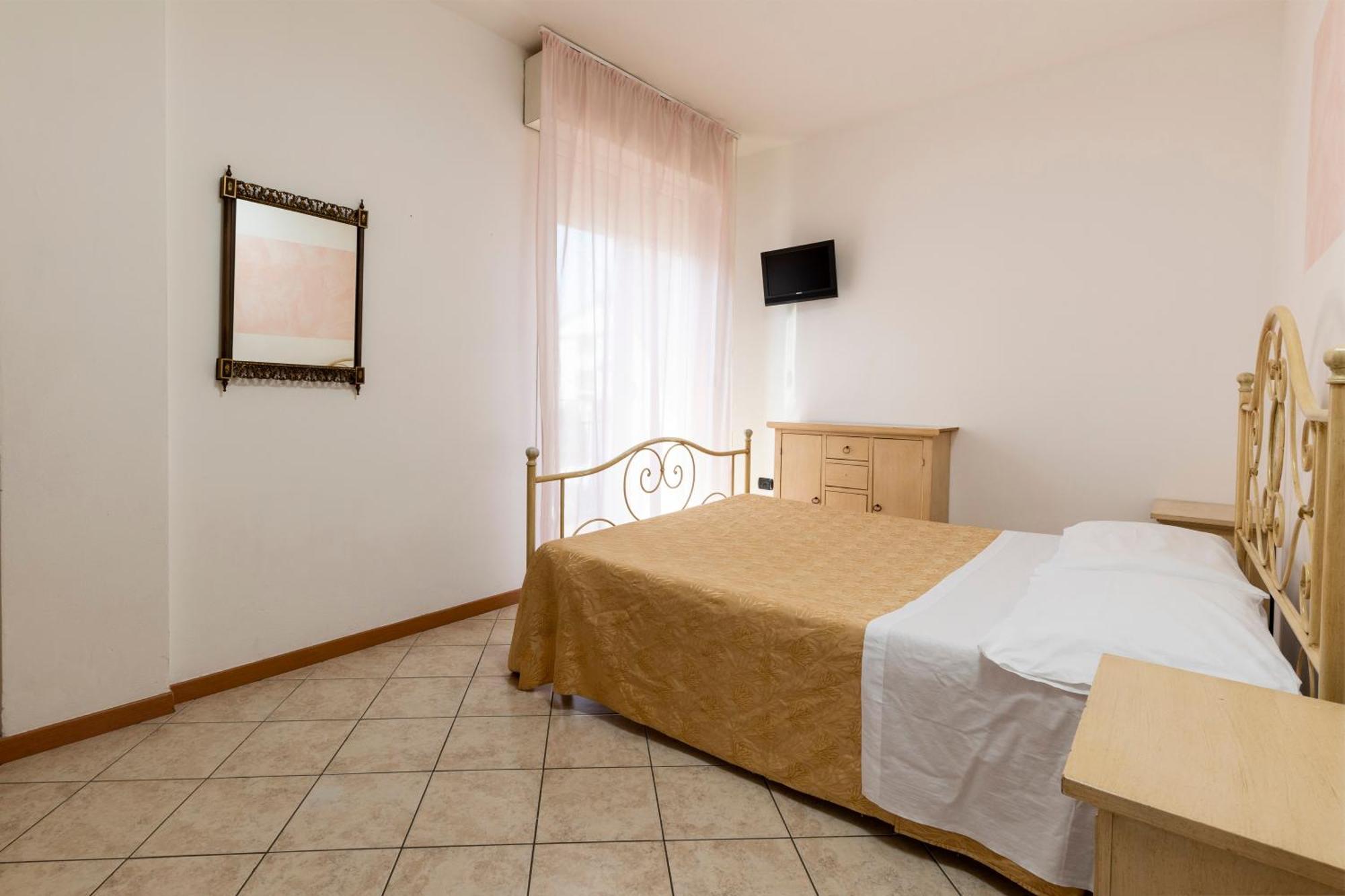 Residence Tre Trilo&Suites Rimini Exterior photo