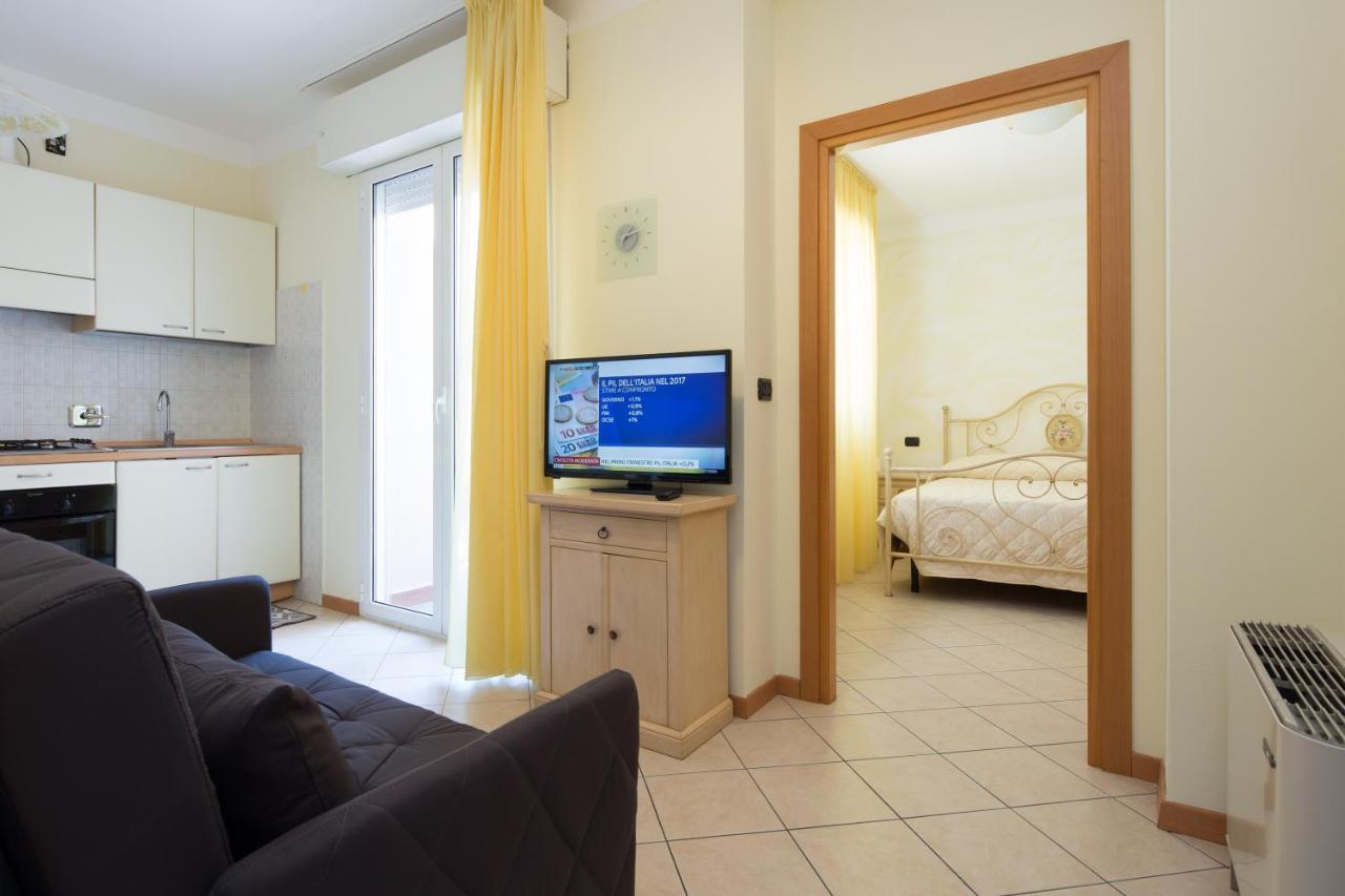Residence Tre Trilo&Suites Rimini Exterior photo